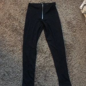 Pretty Little Thing Black Zipper Leggings